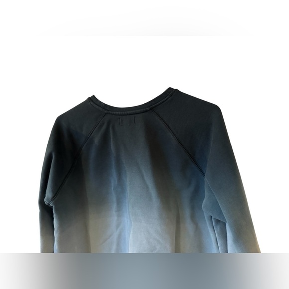 PELOTON Ombre Classic Crewneck Sweatshirt Size L - Picture 7 of 11